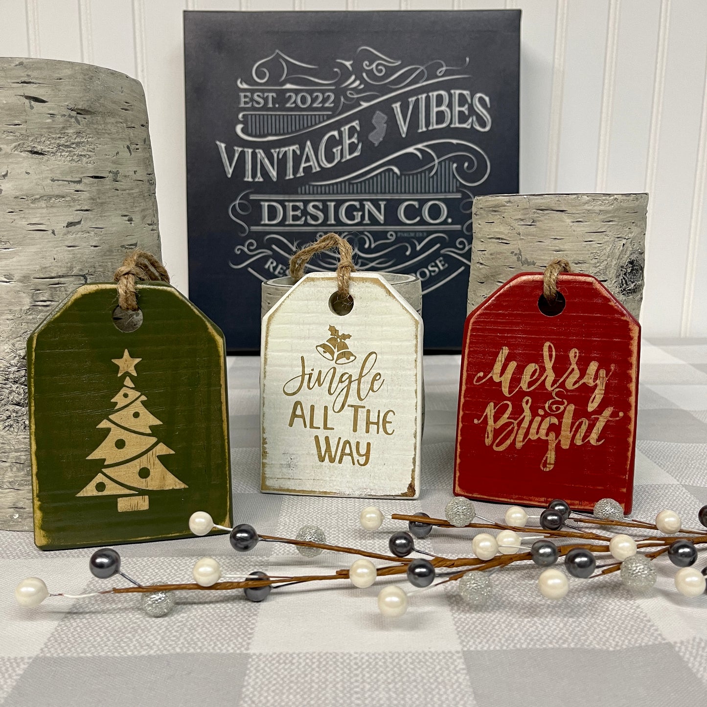 Pallet Wood Christmas Ornaments - Festive