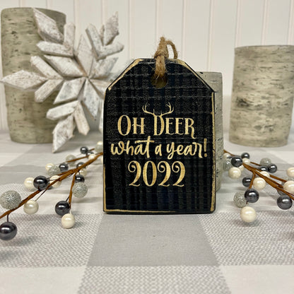 Pallet Wood Christmas Ornaments - Oh Deer!