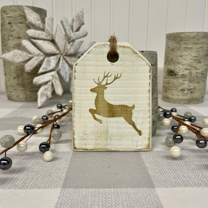 Pallet Wood Christmas Ornaments - Oh Deer!