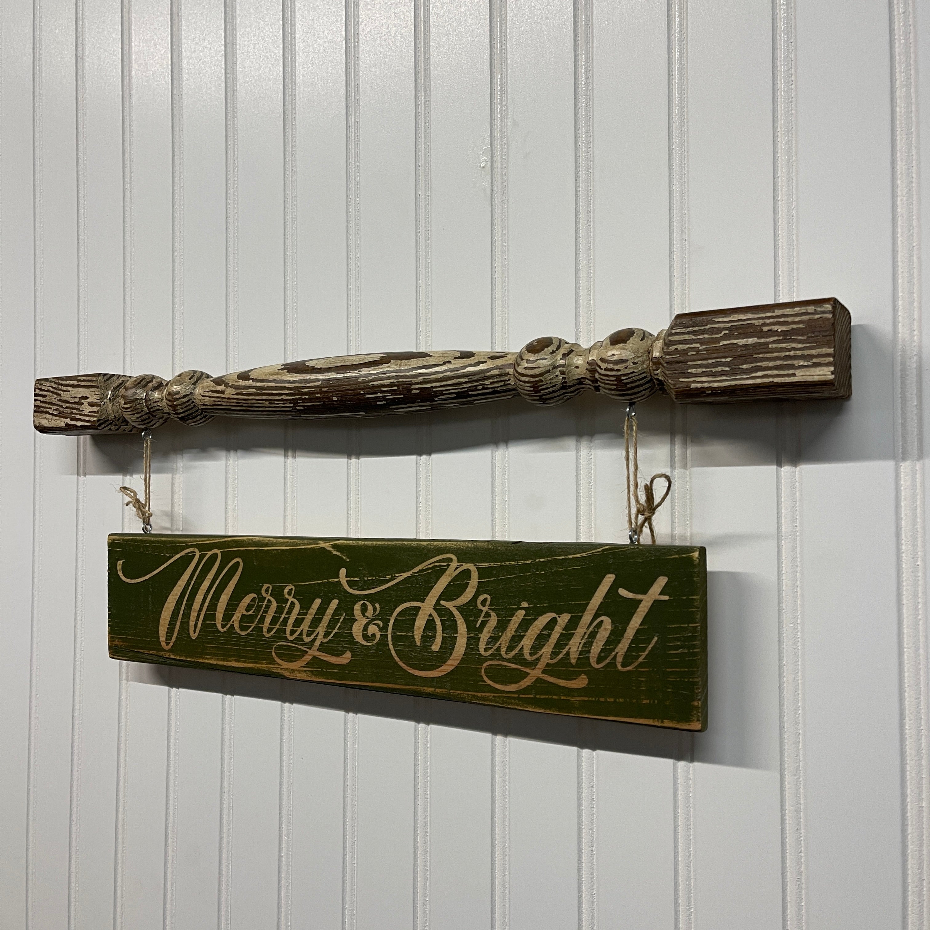 Christmas Wooden Spindles Signs